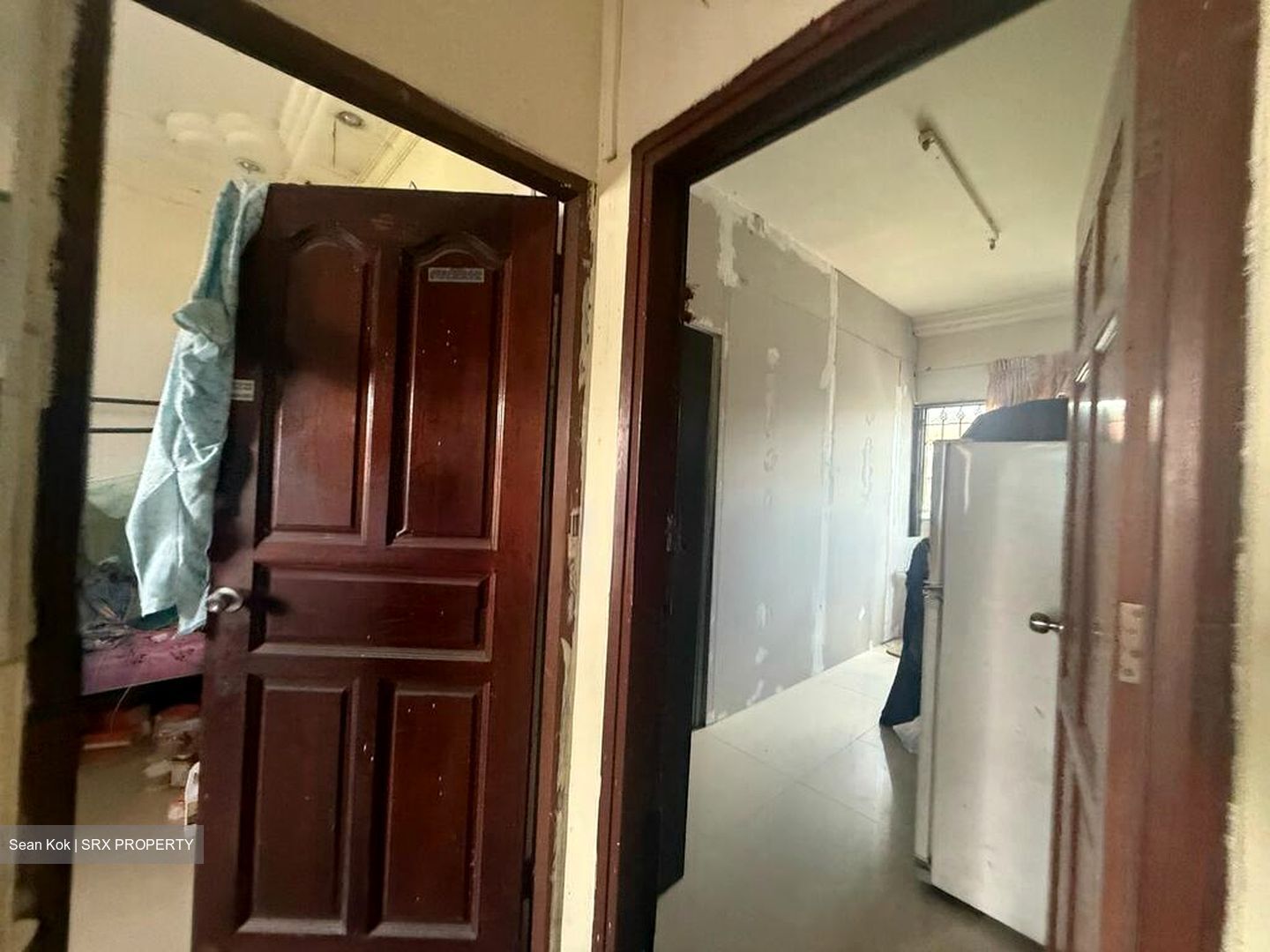 Changi Road (D14), Shop House #517369391